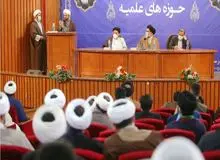 در نشست های پرهزینه ای که در حوزه علمیه برگزار می کنید کدام مشکل واقعی مردم مطرح و حل شده است؟