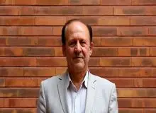  ساداتیان، سفیر پیشین ایران در انگلستان: ایران ضعیف تر شده؛ امارات، آذربایجان و طالبان برای ما قلدری می کنند 