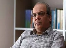 عباس عبدی: چگونه یک خبرنگاری که به گفته کیهان اصولگرا نبوده، خودش را اصولگرا جا زده است؟