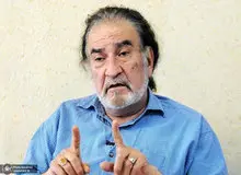 مهدی کلهر، مشاور رسانه‌ای دولت نهم و دهم:  اکثر فرزندان مسئولین از انقلاب متنفر شده‌اند/ «خمینی‌ستیزی» به راه افتاده است!