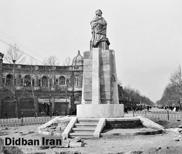 مجسمه ملکالمتکلمین در پارکشهر گم شد