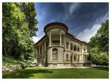 بنیاد مستضعفان با چه توجیهی، ۴۰سال پس از انقلاب، ادعای مالکیت کاخ سعدآباد و نیاوران را دارد؟