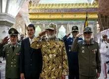 حضور فرمانده ناجا و کارکنان پلیس در حرم مطهر امام/ تجدید میثاق با آرمان های امام و شهدا