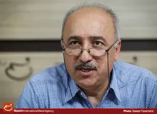 مرتضی افقه اقتصاددان: ریزش طبقات متوسط مردم به زیر خط فقر/ شتاب گرفتن قیمت کالاهای تولید داخل در ماه‌های آینده


