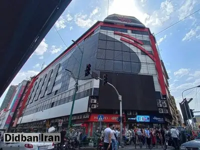 خطر در کمین شهروندانی که در پاساژ علاالدین تهران تردد میکنند/ رئیس شورای شهر: مالک به اخطارها بی توجه است