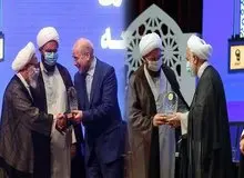 علت دادن «نشان افتخار» به رئیسی،‏ قالیباف و اژه‌ای و تقدیر از حسین شریعتمداری گردهمایی ائمه جمعه چه بود؟