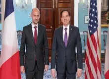 گفت‌وگوی تلفنی وزیر خارجه آمریکا و وزیر خارجه فرانسه درباره تحریم های ایران  ومکانیسم ماشه
