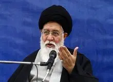 نماینده ولی فقیه در خراسان رضوی: تمام مصائبی که بر سر ما آمده به خاطر جدایی از از ولایت فقیه بوده است 