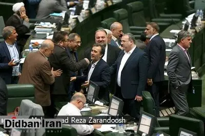 نمایندهای که همنشین آیتالله جنتی شد/ فرهاد تجری: "دهقان" به هر چیزی که اعتقاد داشت به همان عمل می کرد