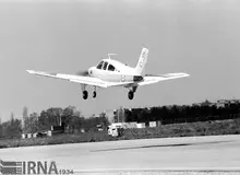 پرواز اولین هواپیمای سبک ساخت ارتش با حضور آیت‌الله هاشمی رفسنجانی+ تصاویر