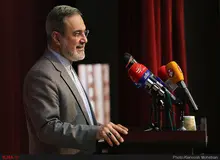 بطحایی: برخی مدارس حتی تلویزیون ۱۴ اینچ ندارند