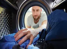 شستن کاپشن در لباسشویی | راهنمای شستن لباس های زمستانی