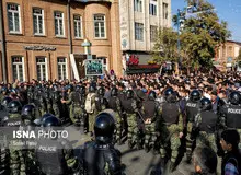 واکنش خبرگزاری نزدیک به سپاه درباره مستند BBC و اعتراضات آبان 98/ در آمریکا هم به کسانی که به اموال عمومی آسیب می زنند «آشوبگر» می گویند