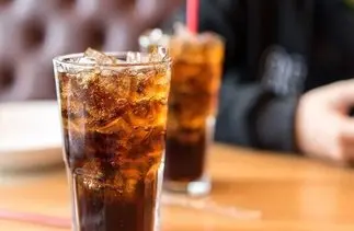 نوشابه‌ حالت تهوع را خوب می‌کند؟