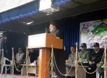 استاد حوزه: تفکر و فرهنگ بسیجی گره گشای مشکلات و بازوی بی ادعای ولایت است