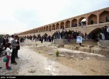 نماینده اصفهان: باز شدن 20 روزه زاینده رود مشکلی را حل نمی‌کند
