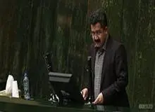 انتقاد عثمانی از نحوه برخورد مجلس با اتفاقی که برای نماینده سراوان رخ داد/ مجلس در راس امور است نه نماینده!
