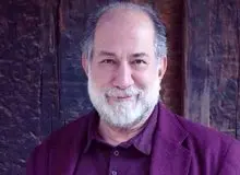 آتیلا پسیانی بلد بود از بی‌رحمی‌های زندگی انتقام بگیرد
