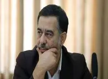 فعال رسانه‌ای اصولگرا: در آستانه انتخابات، صداوسیما باید پخش برنامه های زنده اش را کم کند