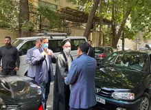 سیدمحمد خاتمی و حسین شریعتمداری در یک قاب/ محمد مهاجری: آقای شریعتمداری روزگذشته از مستمعین سخنان آقای خاتمی بود
