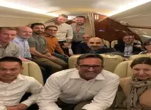  نخستین تصویر از زندانیان ایرانى - آمریکایى آزاد شده در راه بازگشت به آمریکا+عکس 
