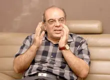 عباس عبدی: اگر کاظم صدیقی راست بگوید، یک فاجعه تمام عیار از بی‌اطلاعی وی و داشتن اطرافیان جاعل است