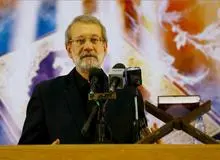لاریجانی: می کوشیم با صلابت از شرایط اقتصادی کنونی عبور کنیم/ اینجا بحث ایران و انقلاب و بحث میراث حسینی (ع) است
