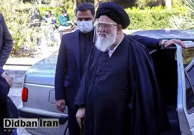 انتقاد یک روحانی از امام جمعه مشهد/ حجت الاسلام قنبریان: آقای علم الهدی نمی‌شود خودتان سوار بر ماشین دودی باشید و پلیس را به جنگ بی‌حجابی بفرستید
