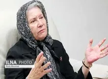 مینو محرز: خطر ابتلا در مکان‌های بسته حتی با وجود زدن ماسک هم وجود دارد/  متاسفانه مردم فکر کردند بیماری تمام شده است