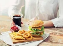 غذاهایی که تا موهایتان را نابود می کند