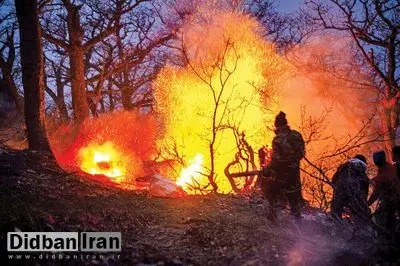 آتش‌سوزی ۲۰ روزه‌ی جنگل الیت؛ هواپیما‌های آب‌پاش ترکیه‌ای وارد ایران شدند / ۵۰۰ نیرو و بالگرد‌ها برای نجات جنگل الیت بسیج شدند / سازمان مدیریت بحران: آتش‌سوزی مهار شده؛ آنچه اکنون در منطقه مشاهده می‌شود، مربوط به برگ‌سوزی و کُنده‌سوزی‌های محدود است