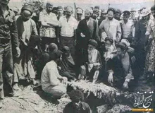 خزاری، سحابی، سامی و بازرگان در تشییع مرحوم طالقانی