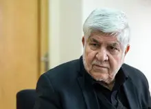 طرح استعفای روحانی ریشه در آمریکا دارد/ نمی‌شود۱۲شب بنزین گران شود و ۸ صبح مردم به خیابان بیایند/ جهان الان دوقطبی است؛ یک قطب آن مذهب تشیع است و قطب دیگر سرمایه‌داری!