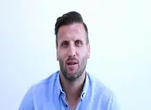 بنگر، حکم جلب بازیکن سابق استقلال را گرفت!+عکس 