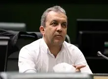 نماینده مجلس: اسامی نمایندگانی که شاسی بلند دریافت کرده‌اند منتشر شود