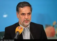نقوی حسینی: آقای روحانی! مبارزه با فساد را از برادر خودتان شروع کنید
