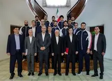 عارف قهرمانی تیم ملی وزنه‌برداری ایران را تبریک گفت