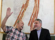 دیدار وزیر ارشاد با محمد علی کشاورز / «تاکید بر حضور بیشتر مردم در انتخابات