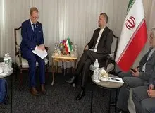 تهران برای تبادل سفیر با استکهلم  شرط گذاشت؛ مذاکره وزرای خارجه ایران و سوئد در مورد زندانیان