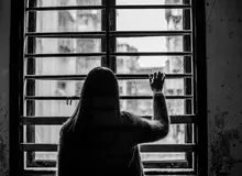 چه زمانی باید به روانپزشک یا روانشناس مراجعه کنیم