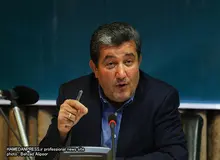 وعده یکی از نمایندگان برای معرفی ۳۱ مفسد اقتصادی که در حال غارت بانک‎ها هستند
