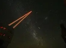 چین از بزرگ‌ترین کریستال جهان برای شلیک لیزر به ماهواره‌ها رونمایی کرد