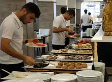  ماجرای دعوا بر سر عدس‌پلو و کوکوسبزی در اردوهای تیم ملی/متین بالسینی شناگر:  چند روز صبر کنید بریم قطر؛ خوب غذا بخوریم!