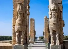 «تخت‌جمشید» تعطیل شد