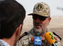 سردار پاکپور: سپاه روزانه هزاران پرس غذای گرم برای زلزله‌زدگان تهیه و توزیع می‌کند