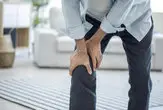 شیوع آرتروز در ایران/ هر کیلو وزن اضافه چه بلایی سر زانوها می‌آورد