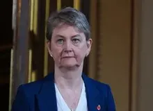 انگلیس: آمریکا باید به جای حمله، با ایران مذاکره کند