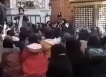 اوقاف: با افراد خاطی در ماجرای همخوانی دانش‌آموزان دختر در یکی از امامزاده‌های اصفهان برخورد قضایی می کنیم