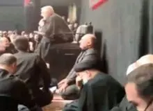 ببینید:حضور رییس جمهور در هیأت حاج «منصور ارضی»+فیلم 