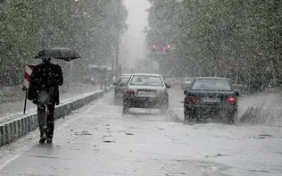 رگبار و رعد و برق در ۱۱ استان/ وزش باد شدید در ۱۹ استان
